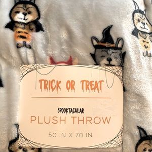 Halloween Plush Throw